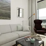 Apartman 33 Forrest Shellter *
