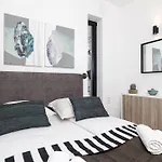 33 Forrest Shellter Apartament *