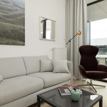 Apartment Shellter 33 Forrest Art & Design *