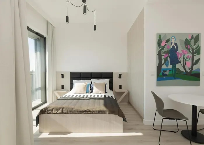 Shellter 33 Forrest Art & Design