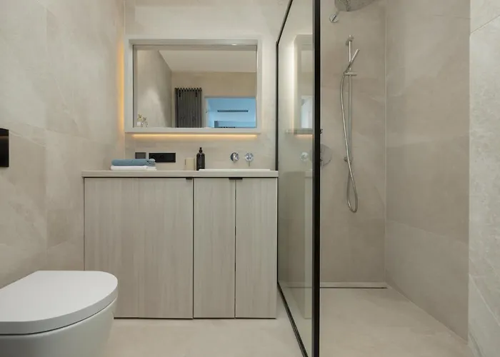 Shellter 33 Forrest Art & Design *